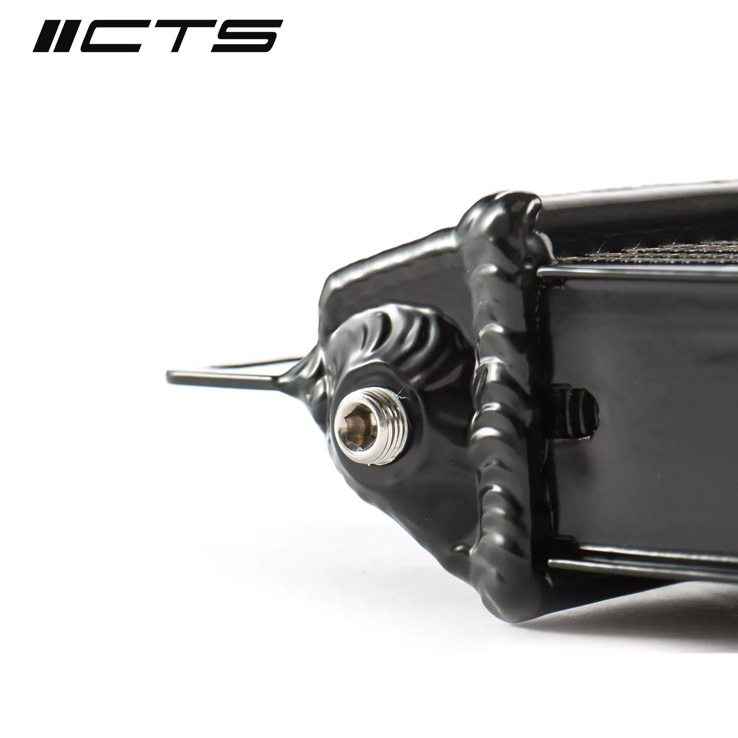 CTS Turbo MERCEDES-BENZ C63/C63S AMG W205 Front Mount Heat Exchanger - Image 5