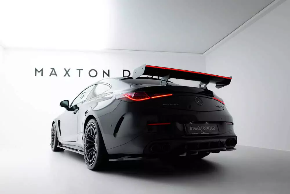 Carbon Spoiler V.1 + Led Mercedes-amg Cle 53 C236 - Image 4