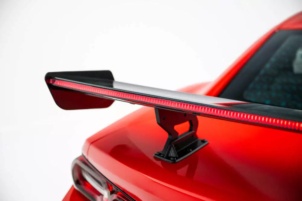 Carbon Spoiler With Internal Brackets Uprights + Led Chevrolet Camaro Ss Mk6 Facelift - Image 4