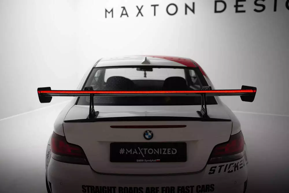 Carbon Spoiler With Upper Swan Mounting + Led Bmw 1 M E82