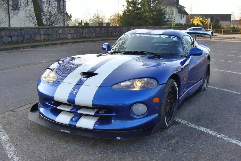 Front Racing Splitter Dodge Viper Gts - Image 2
