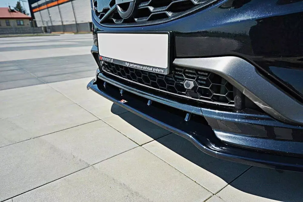 Front Splitter V.1 Volvo V60 Polestar Facelift - Image 3