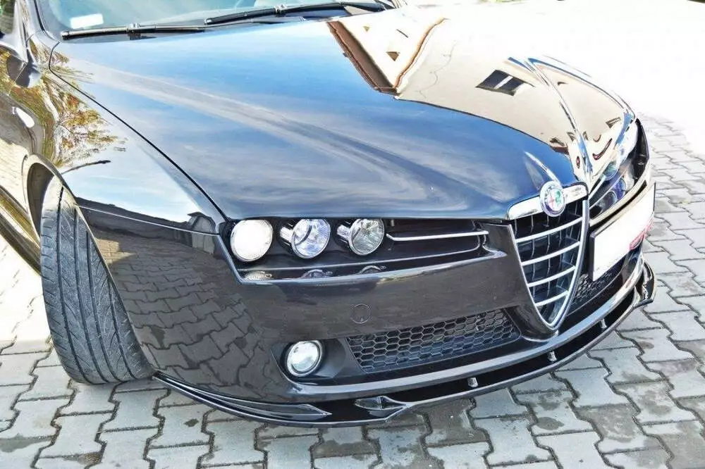 Front Splitter V.1 Alfa Romeo 159