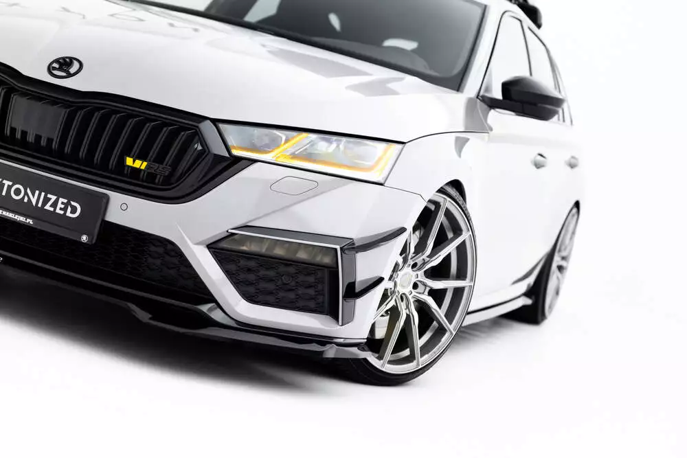 Front Bumper Wings (Canards) Skoda Octavia Rs Mk4 - Image 2