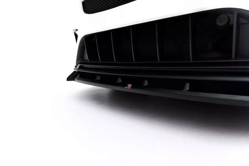 Front Splitter Mercedes-benz Gla 45 Amg X156 Facelift - Image 5