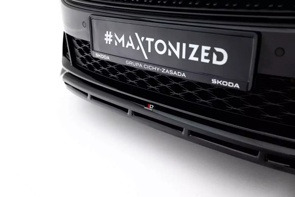 Front Splitter V.1 Skoda Octavia Rs Liftback / Combi Mk4 Facelift - Image 4