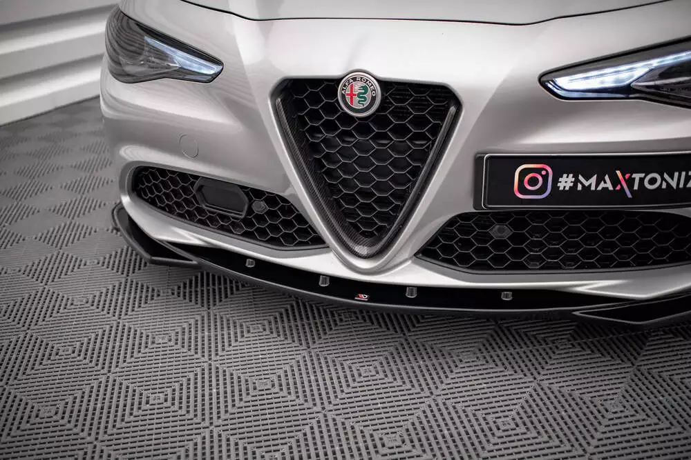 Front Splitter V.2 Alfa Romeo Giulia Sport - Image 3