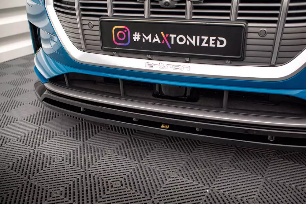 Front Splitter V.2 Audi E-tron - Image 3