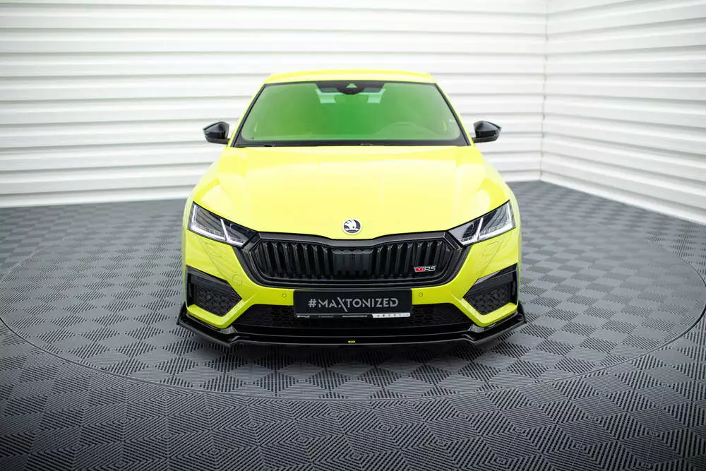 Front Splitter V.2 + Flaps Skoda Octavia Rs Mk4 - Image 2