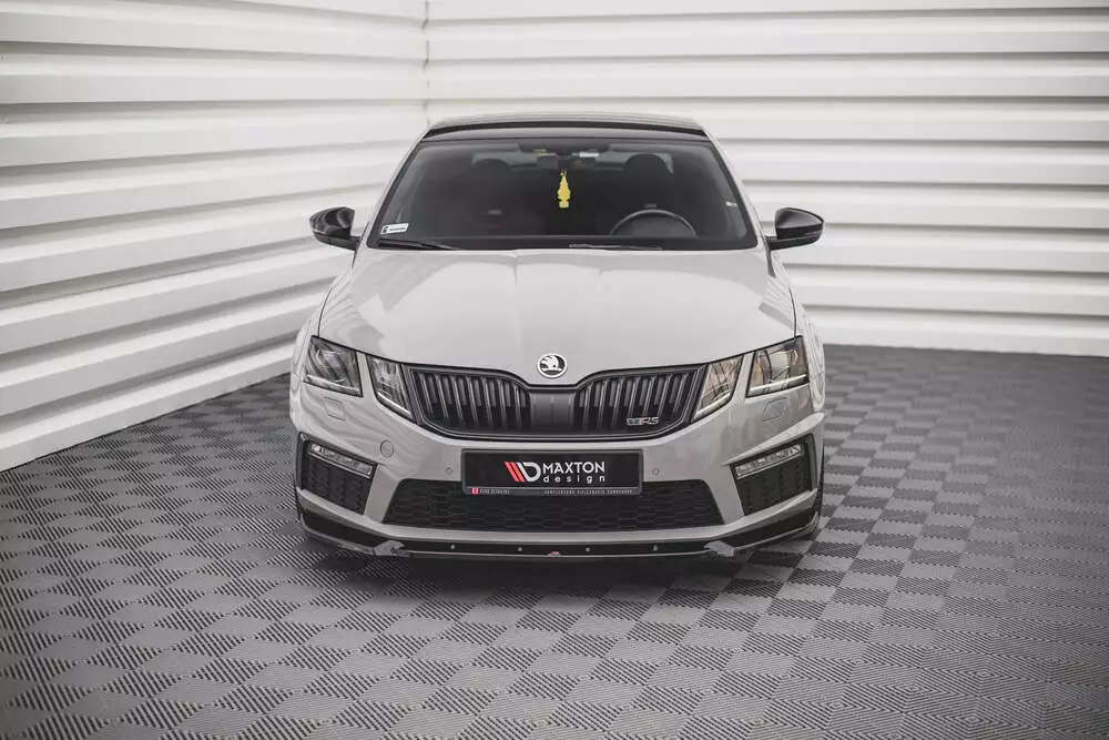 Front Splitter V.2 Skoda Octavia Rs Mk3 Facelift - Image 2