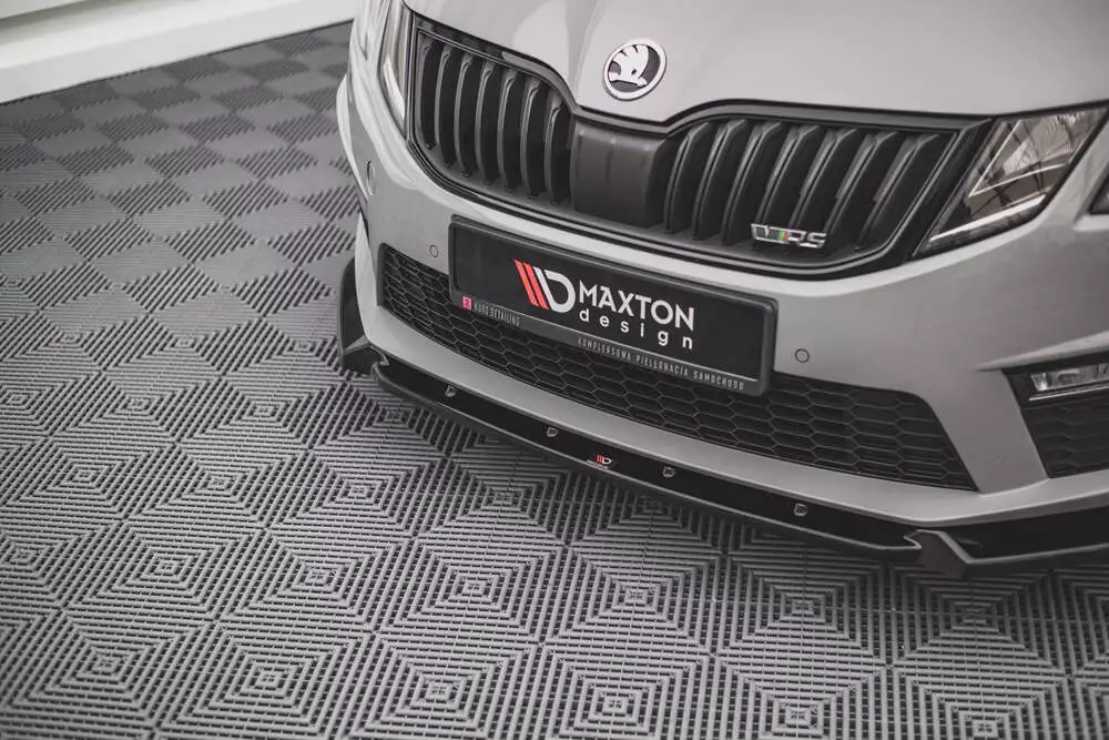 Front Splitter V.2 Skoda Octavia Rs Mk3 Facelift - Image 3