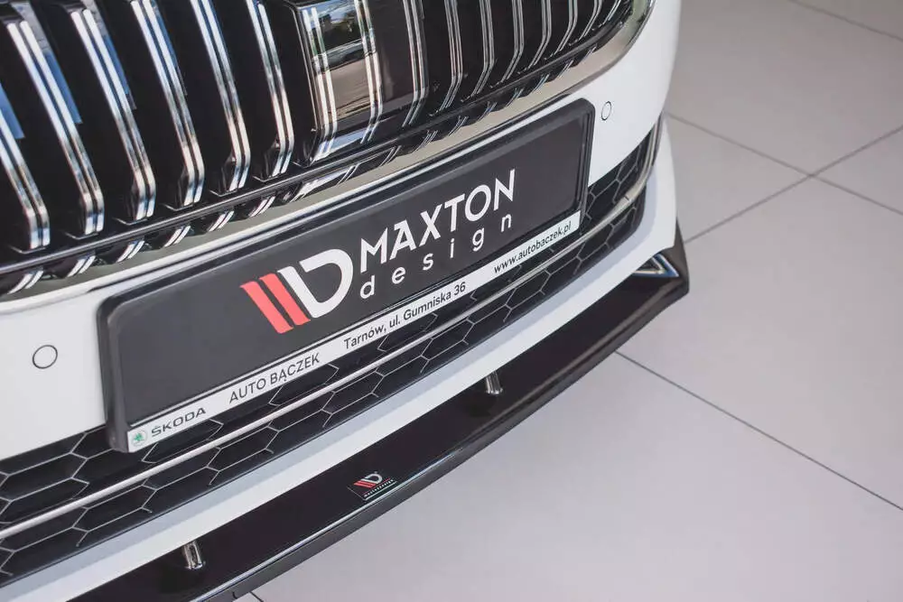 Front Splitter V.2 Skoda Superb Liftback / Combi Mk3 Facelift - Image 3