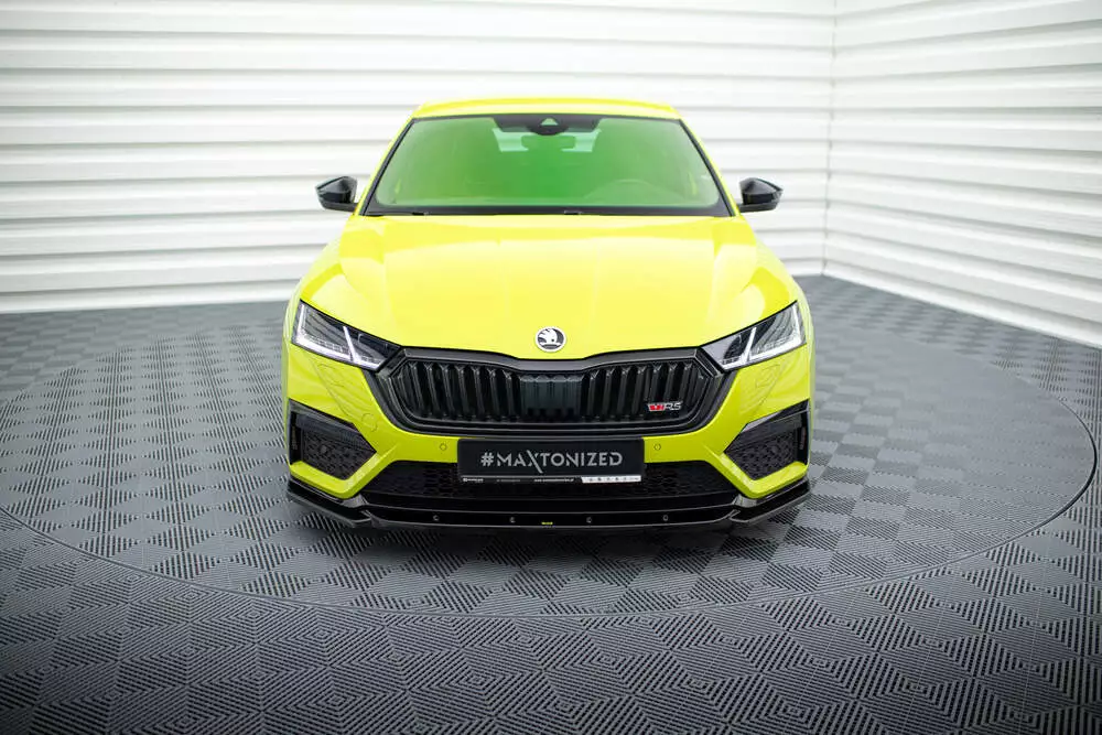 Front Splitter V.3 Skoda Octavia Rs Mk4 - Image 2
