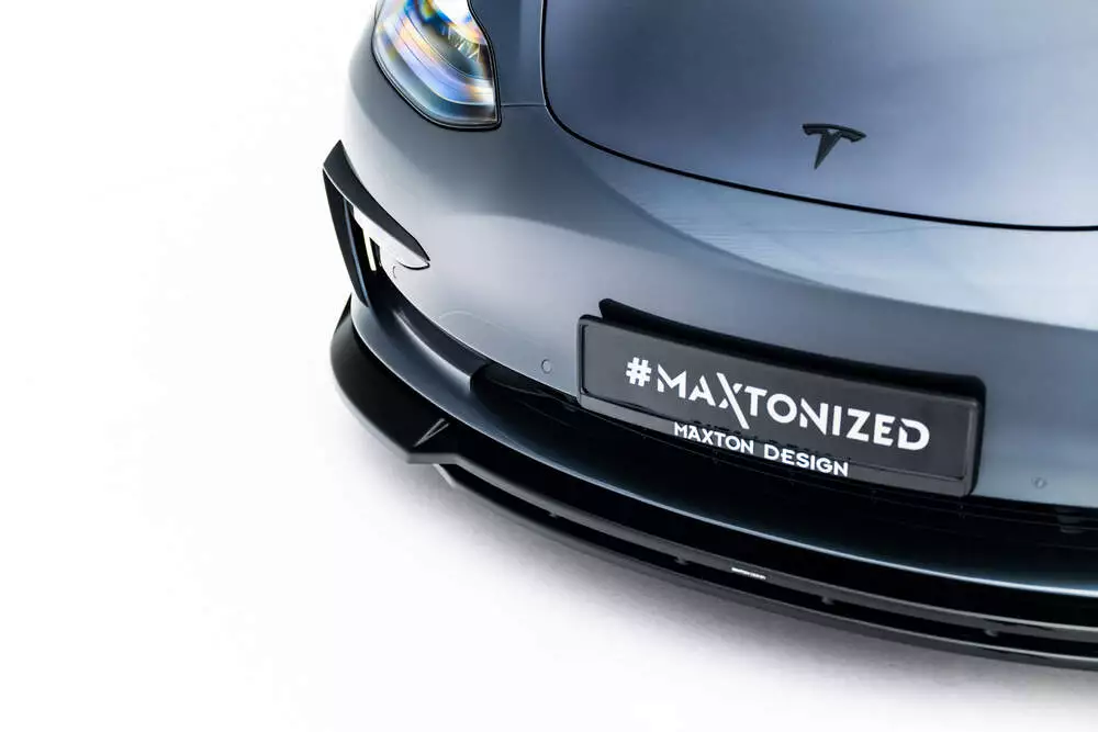 Front Splitter V.3 Tesla Model 3 - Image 4