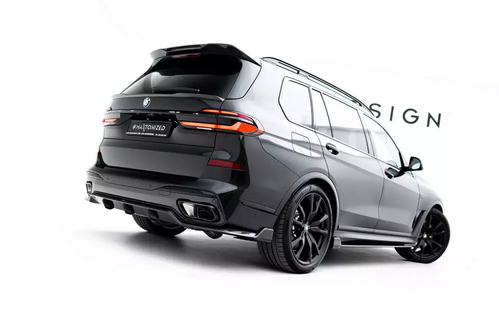 Prepreg Carbon Fiber Rear Diffuser Bmw X7 M-pack G07 Facelift - Image 2