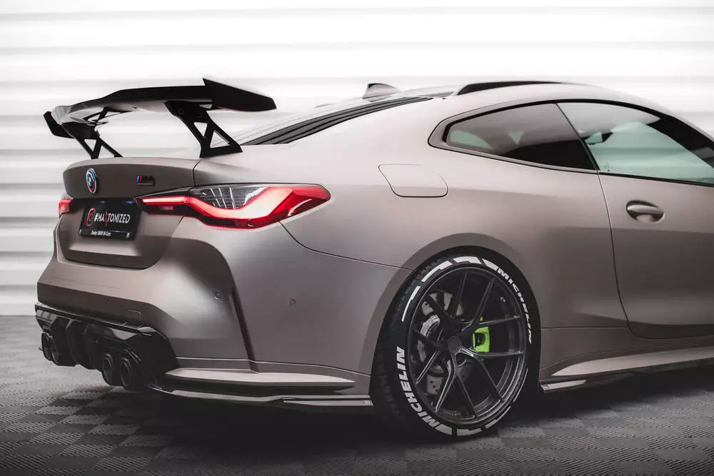 Prepreg Carbon Fiber Rear Side Splitters Bmw M4 G82 / G82 Facelift - Image 4