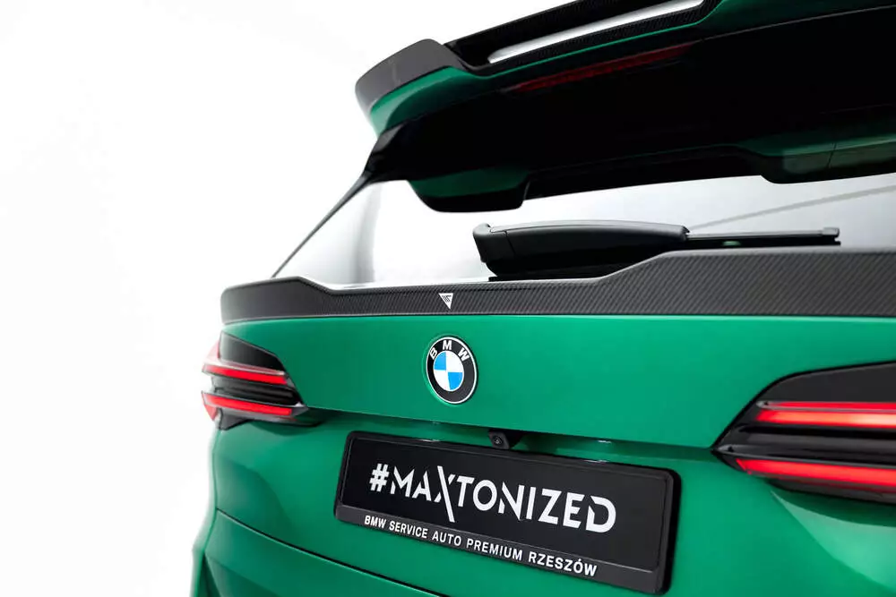 Prepreg Carbon Fiber Tailgate Spoiler (Lower) Bmw X5 M F95 Facelift - Image 4