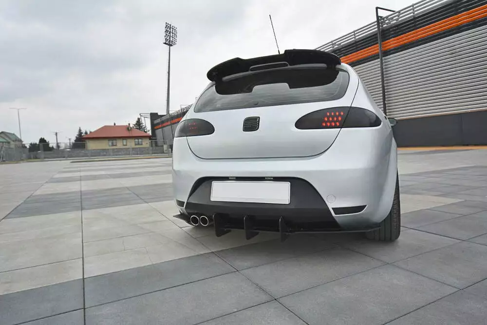 Rear Diffuser V.2 Seat Leon Mk2 Cupra/ Fr - Image 4