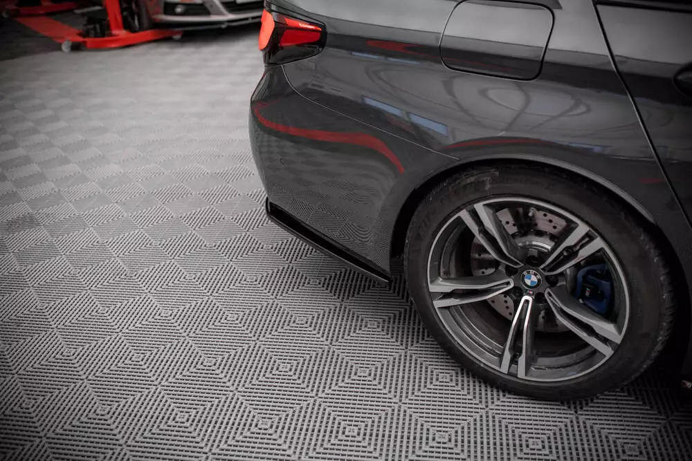 Rear Side Splitters Bmw M5 F90 - Image 2