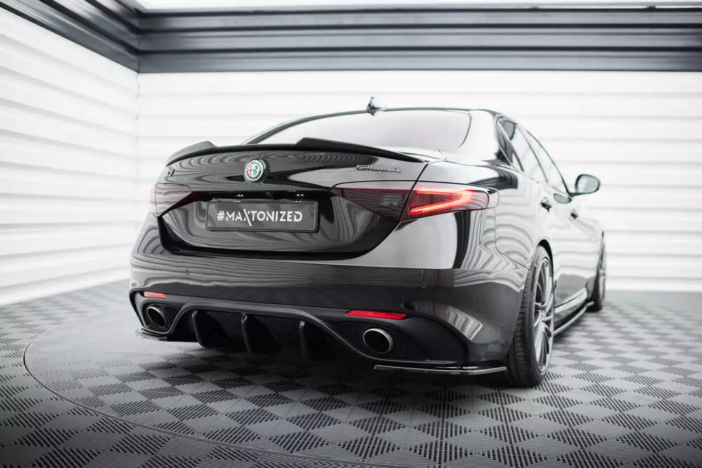 Rear Valance Alfa Romeo Giulia Veloce - Image 3