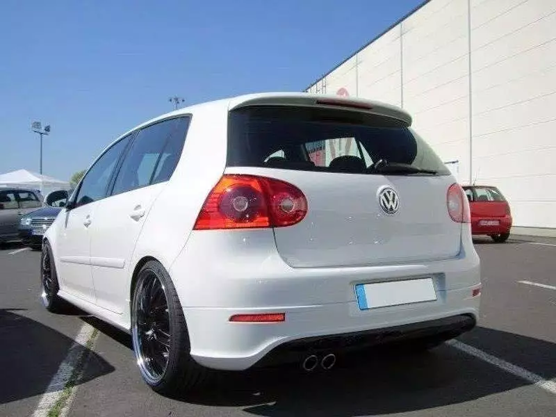 Rear Valance Vw Golf V R32 (With 1 Exhaust Hole, For Gti Exhaust)