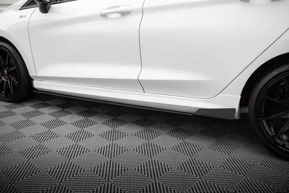 Racing Side Skirts Diffusers V.1 Ford Fiesta Mk8 St / St-line - Image 3