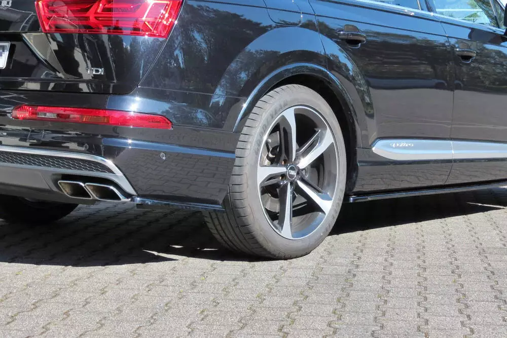 Rear Side Splitters Audi Sq7 / Q7 S-line Mk.2 - Image 3