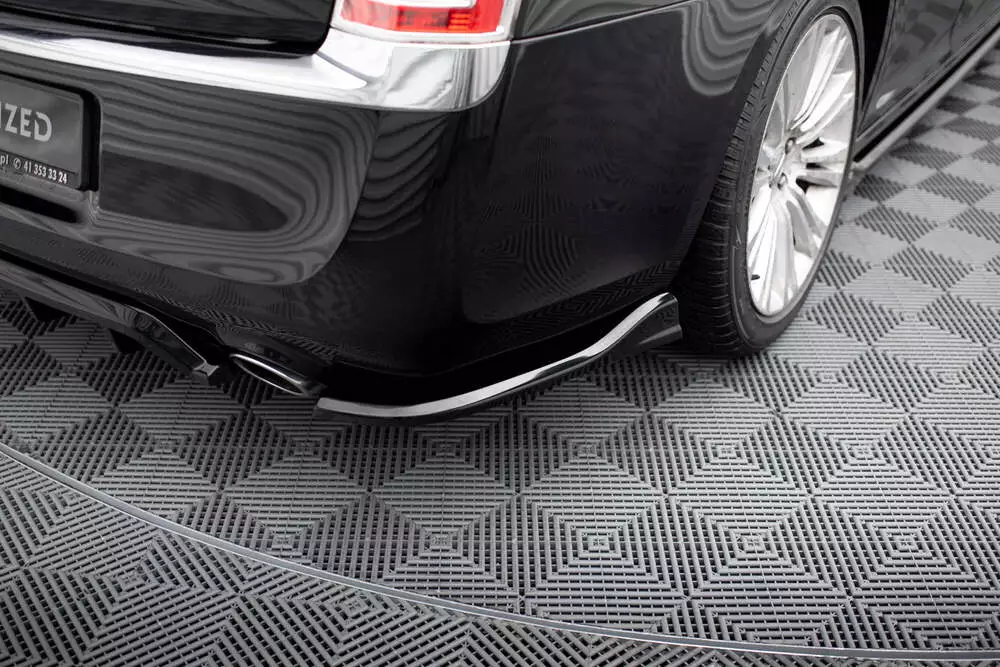 Rear Side Splitters Chrysler 300 Mk2 - Image 2