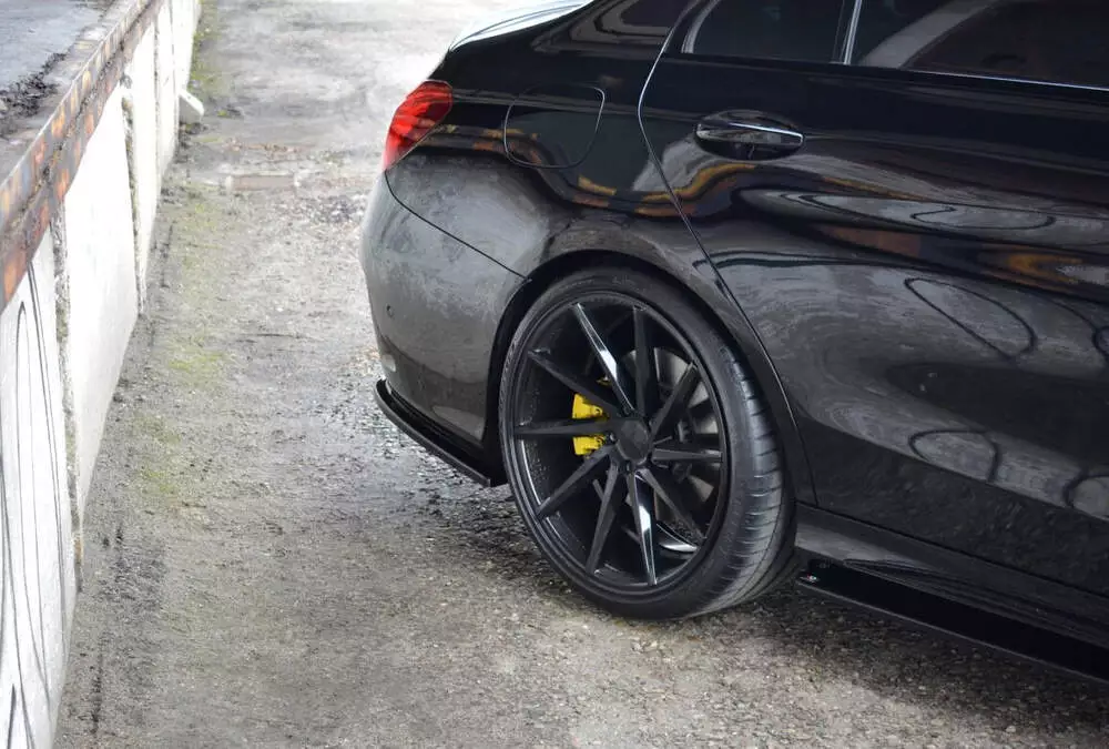 Rear Side Splitters Mercedes-amg C 43 W205 - Image 2