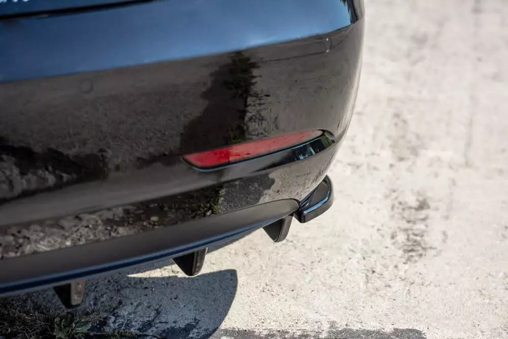 Rear Side Splitters Tesla Model 3 - Image 2