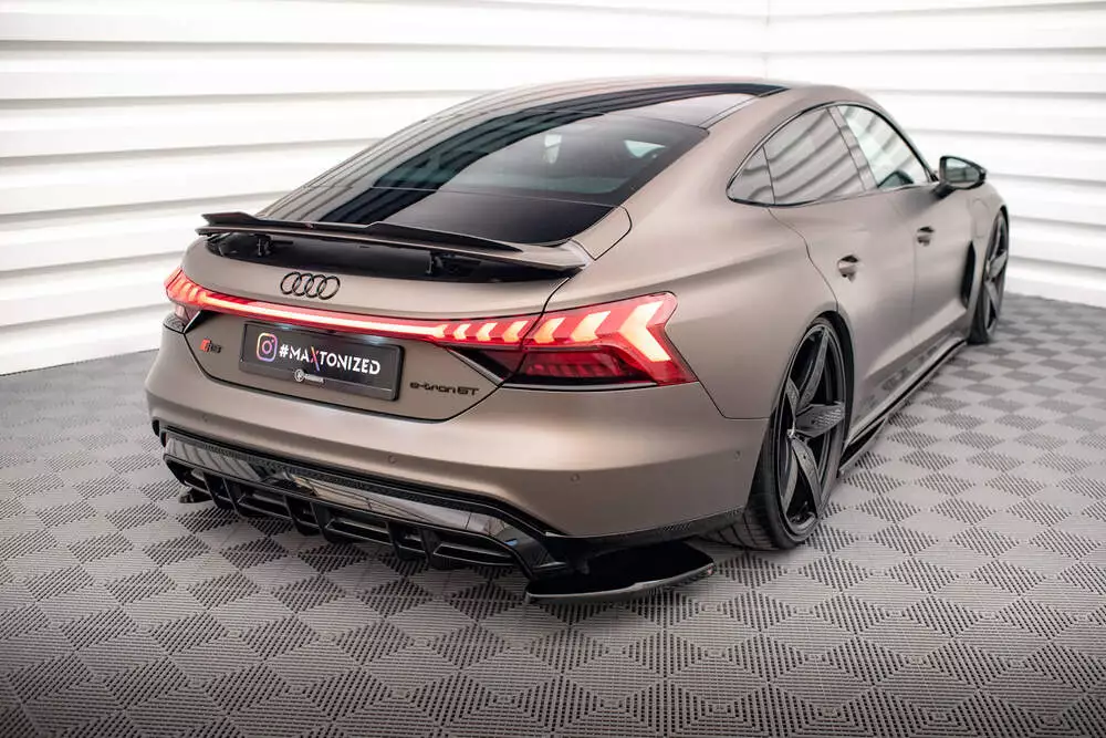 Rear Side Splitters V.1 Audi E-tron Gt / Rs Gt Mk1 - Image 2