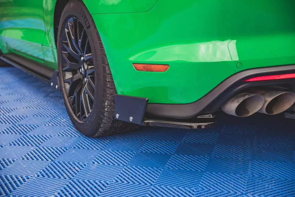 Rear Side Splitters V.1 + Flaps Ford Mustang Gt Mk6 Facelift