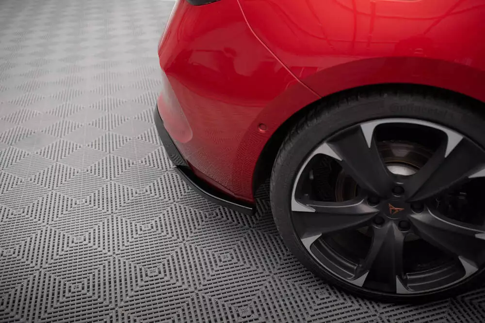 Rear Side Splitters V.2 Cupra Leon Hatchback Mk1 - Image 3