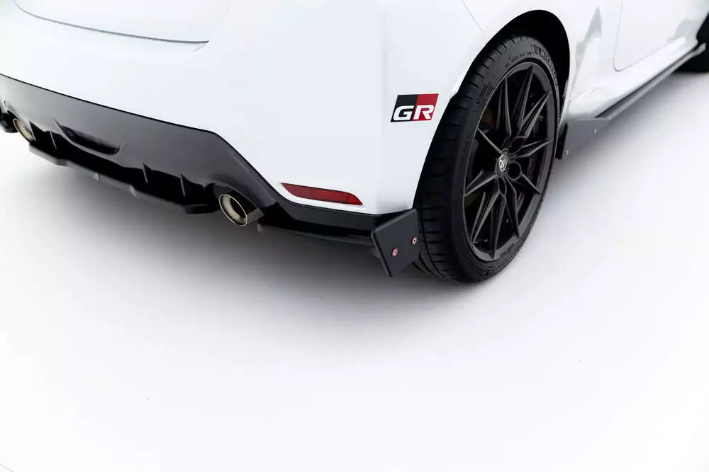 Rear Side Splitters V.2 + Flaps Toyota Gr Yaris Mk4