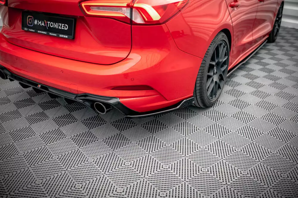 Rear Side Splitters V.8 Ford Focus Estate St Mk4