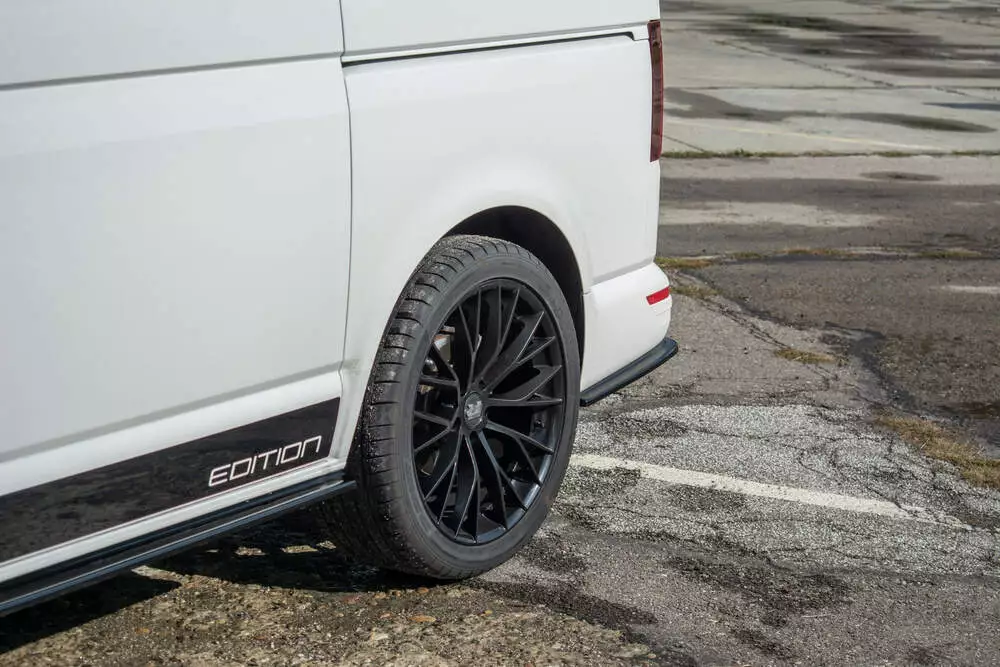 Rear Side Splitters Volkswagen T6 - Image 3