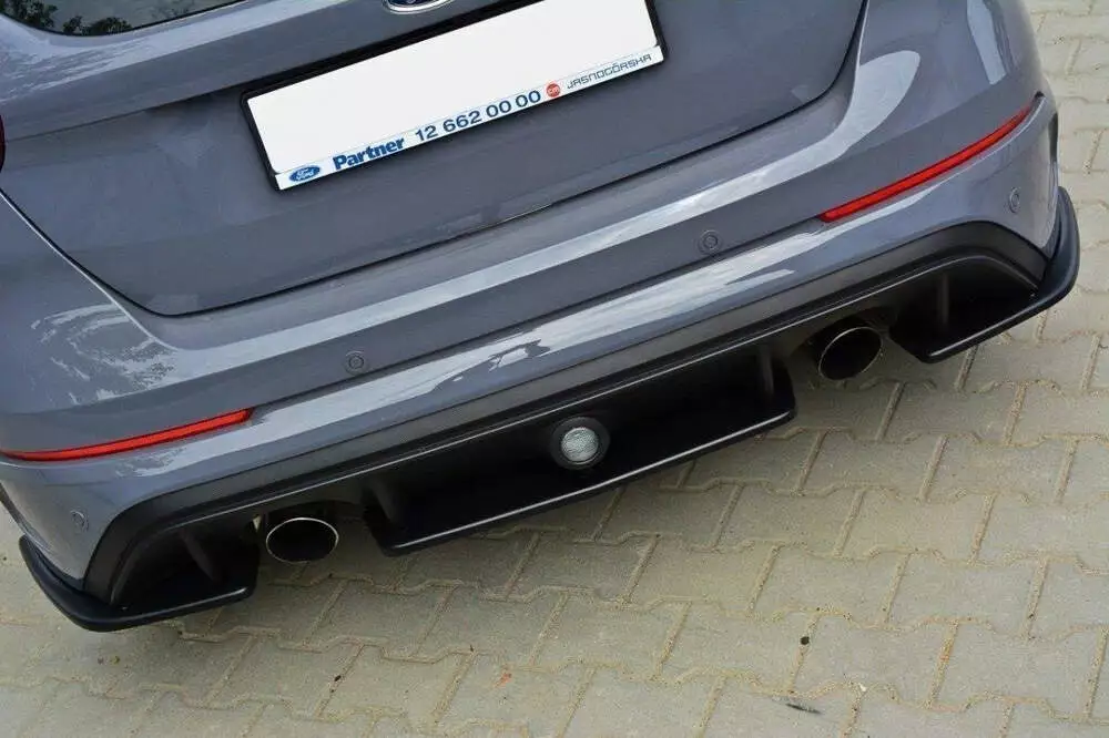 Rear Splitter Ford Focus Rs Mk3 - Image 2