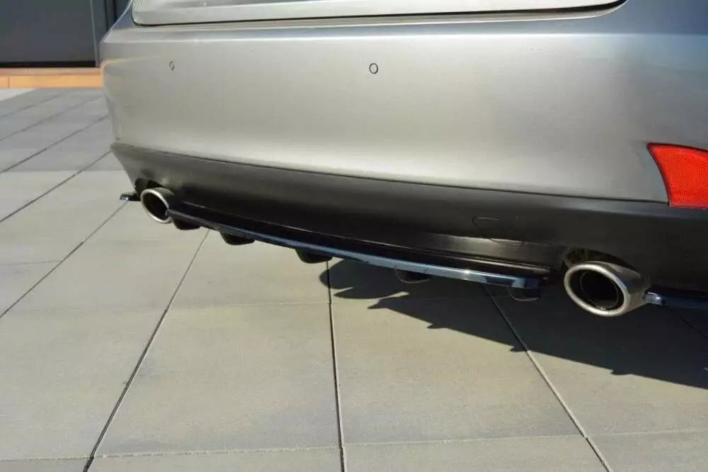 Rear Splitter Lexus Is Mk3 T (With Vertical Bars)
