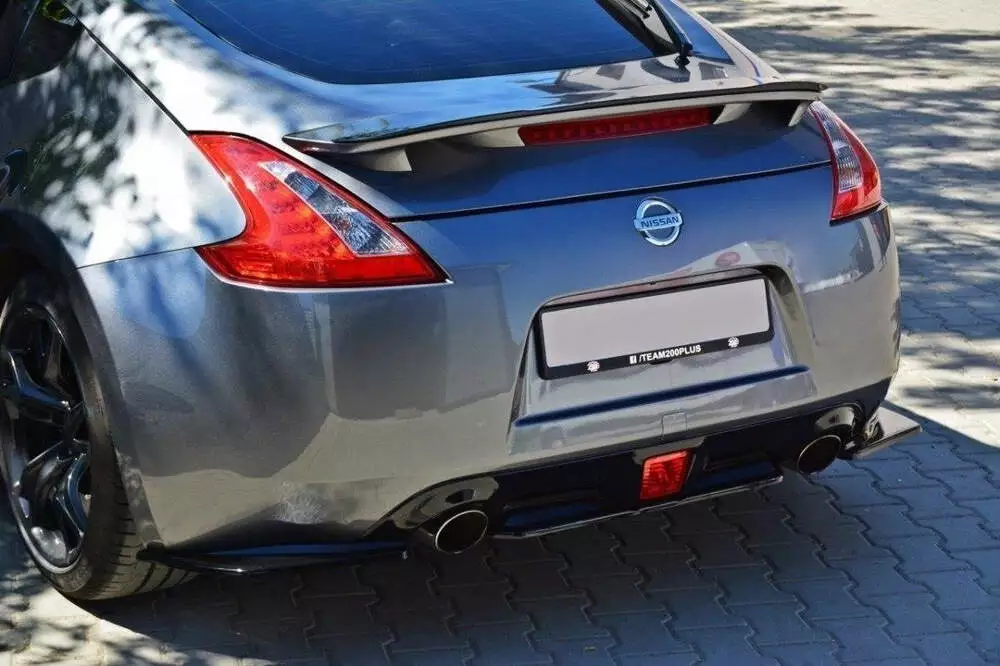 Rear Splitter V.1 Nissan 370z - Image 3