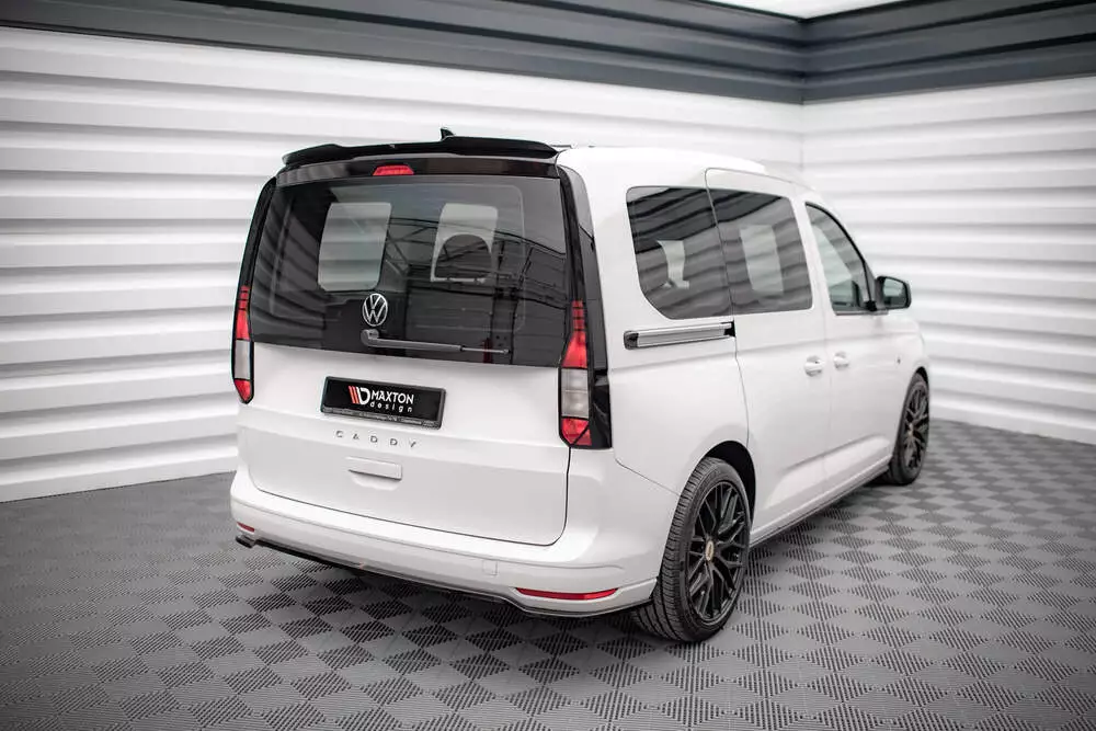 Rear Splitter For Volkswagen Caddy Mk5 / Ford Transit Connect Mk3 - Image 3