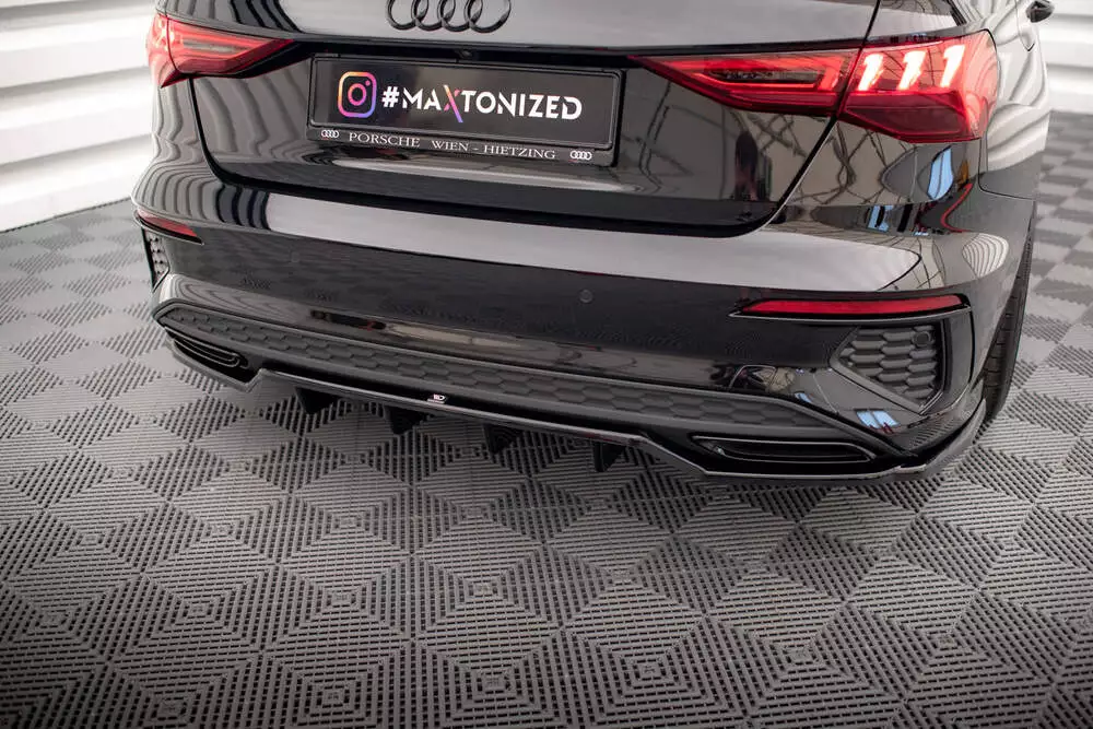 Rear Splitter (With Vertical Bars) Audi A3 S-line Sedan 8y
