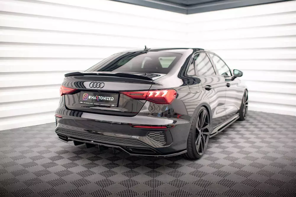 Rear Splitter (With Vertical Bars) Audi A3 S-line Sedan 8y - Image 2