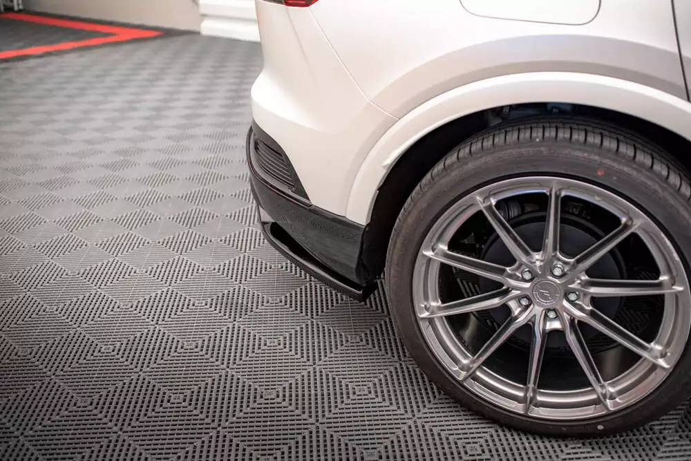 Rear Splitter (With Vertical Bars) Audi Q4 E-tron Sportback S-line Mk1 - Image 3
