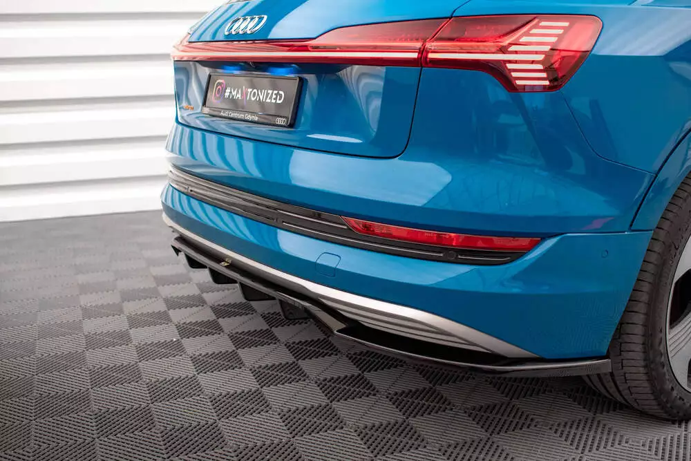 Rear Splitter (With Vertical Bars) Audi E-tron - Image 5
