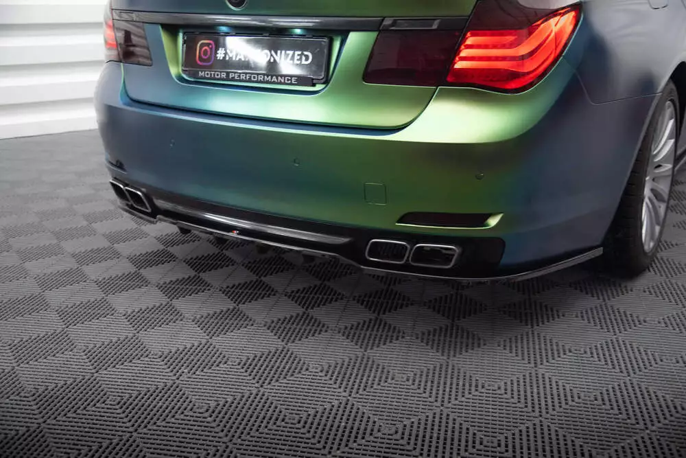 Rear Splitter (With Vertical Bars) Bmw 7 F01