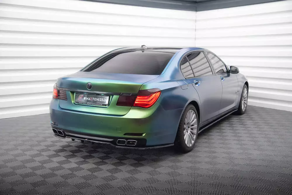 Rear Splitter (With Vertical Bars) Bmw 7 F01 - Image 2