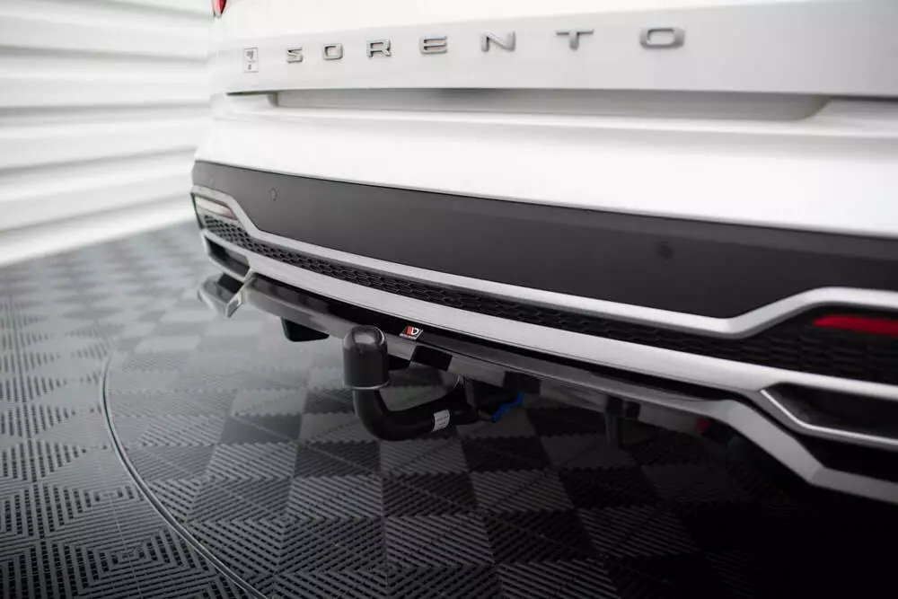 Rear Splitter (With Vertical Bars) Kia Sorento Mk4 - Image 2