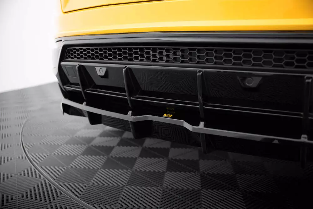 Rear Splitter (With Vertical Bars) Lamborghini Urus Mk1 - Image 2