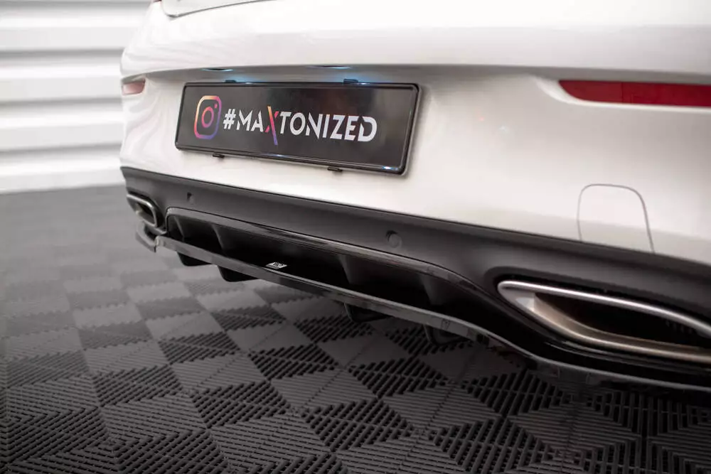 Rear Splitter (With Vertical Bars) Mercedes-benz C Coupe Amg-line C205 Facelift - Image 3