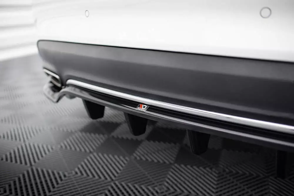 Rear Splitter (With Vertical Bars) Mercedes-benz Cla C117 Facelift - Image 4